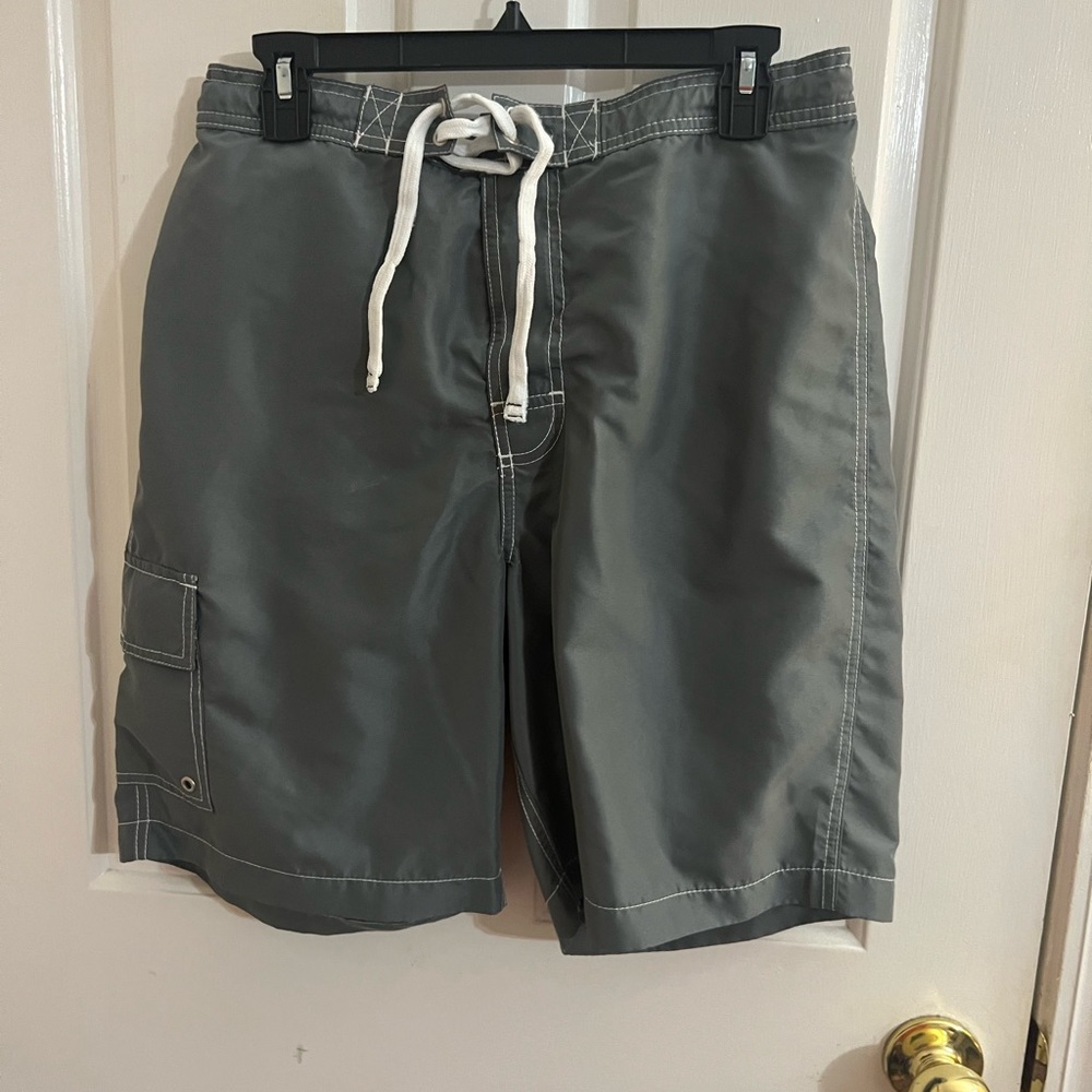 Men’s swim trunks. Merona. Gray. Size Medium